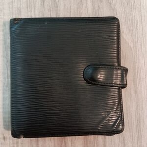 Louis Vuitton Bifold Wallet Black Epi